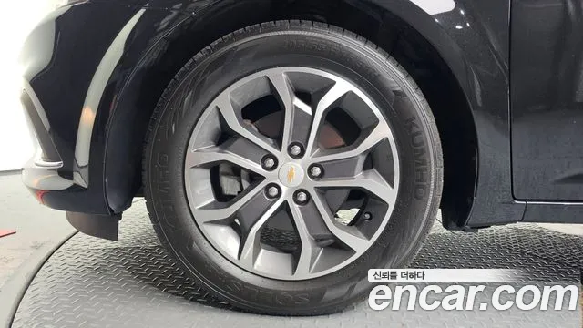 ChevroletGMDaewoo Aveo 2017 thumb 5