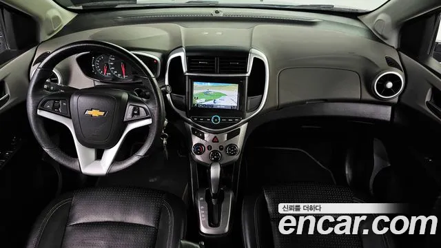 ChevroletGMDaewoo Aveo 2017 thumb 7