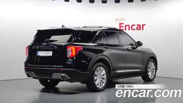 Ford Explorer 2021 thumb 2