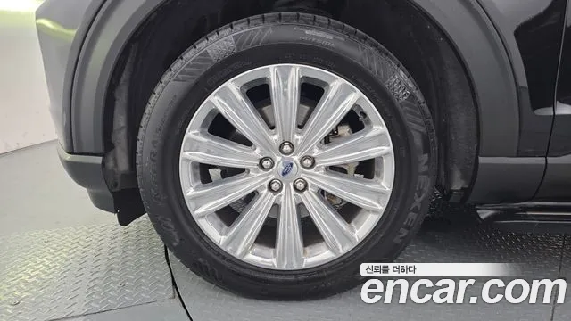 Ford Explorer 2021 thumb 5