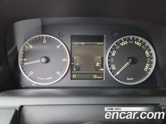 Land Rover Discovery 2010 thumb 8