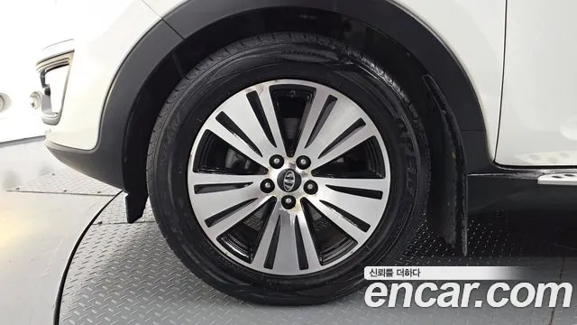 Kia Sportage 2014 thumb 4