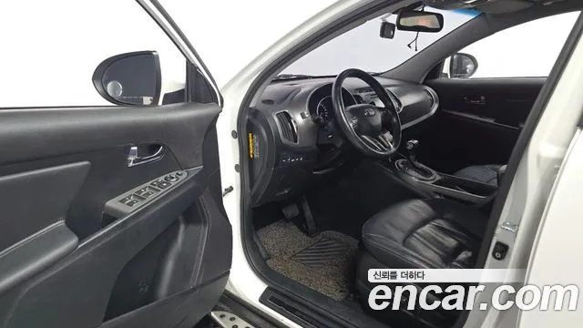 Kia Sportage 2014 thumb 9