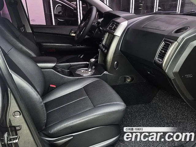 KG_Mobility_Ssangyong KORANDO 2017 thumb 8