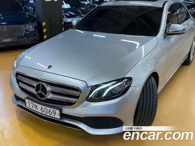 Mercedes-Benz E-Класс 2017 thumb 3