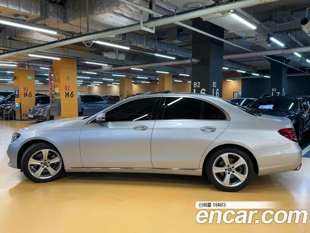 Mercedes-Benz E-Класс 2017 thumb 4