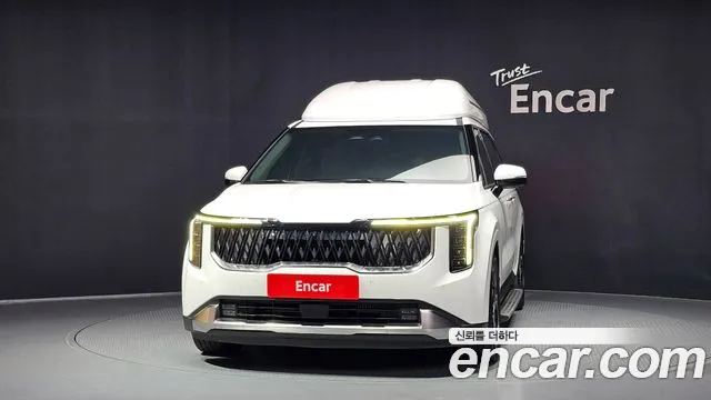 Kia Carnival 2024 thumb 3