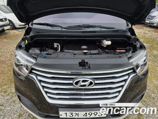 Hyundai Starex 2018 thumb 6