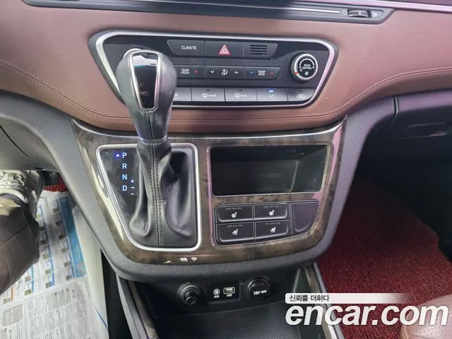 Hyundai Starex 2018 thumb 9
