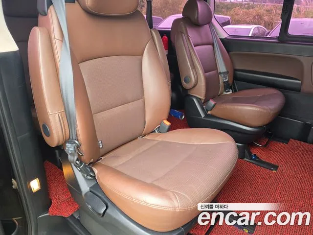 Hyundai Starex 2018 thumb 10