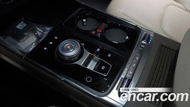 Kia Carnival 2024 thumb 9