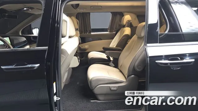 Kia Carnival 2024 thumb 12