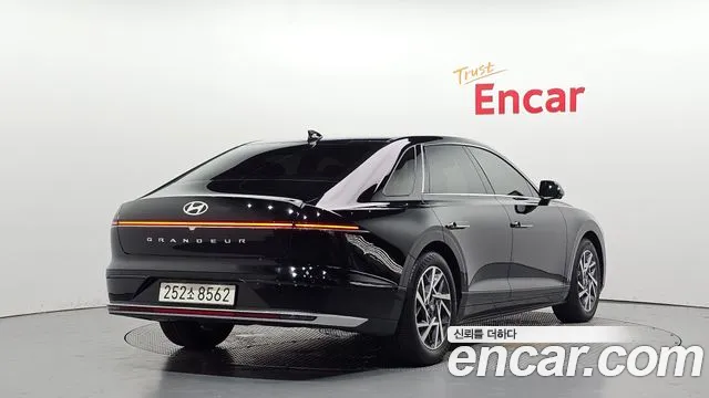 Hyundai Grandeur 2023 thumb 2