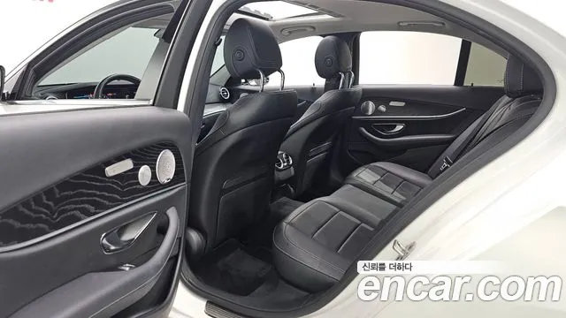 Mercedes-Benz E-Класс 2019 thumb 12