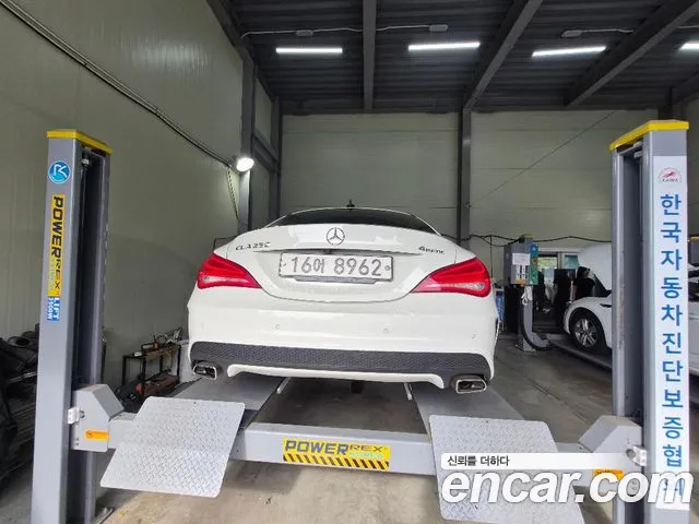 Mercedes-Benz CLA 2014 thumb 2