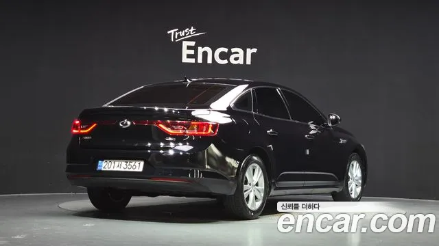 Renault-KoreaSamsung Megane 2016 thumb 2