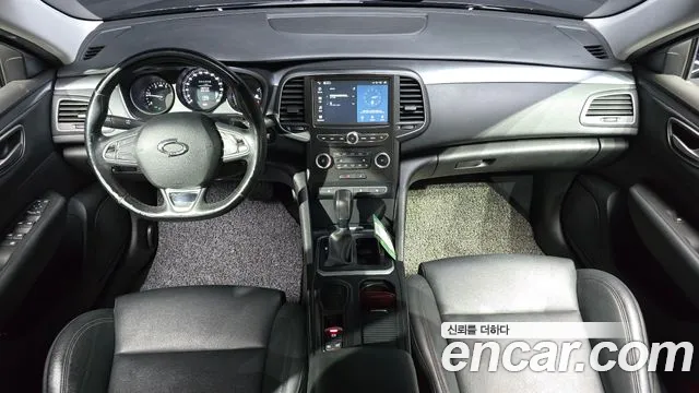 Renault-KoreaSamsung Megane 2016 thumb 7