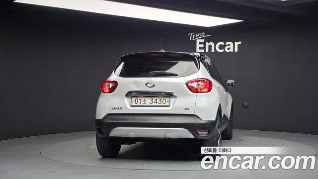 Renault-KoreaSamsung Captur 2017 thumb 4