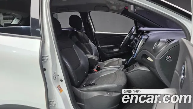 Renault-KoreaSamsung Captur 2017 thumb 11