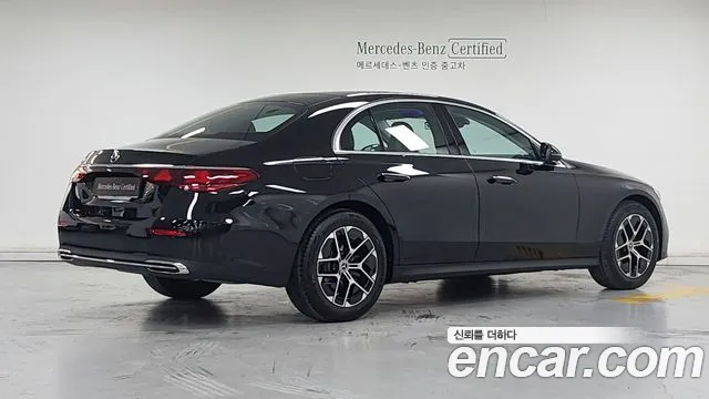 Mercedes-Benz E-Класс 2026 thumb 2