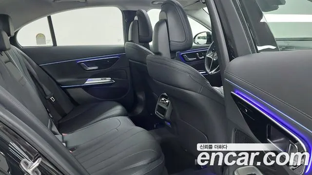 Mercedes-Benz E-Класс 2026 thumb 10