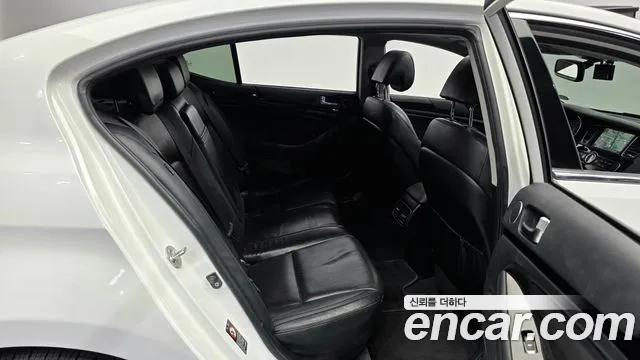 Kia K7 2013 thumb 11