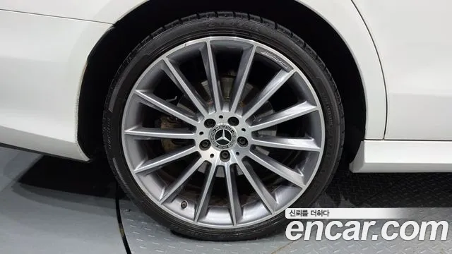 Mercedes-Benz E-Класс 2021 thumb 5