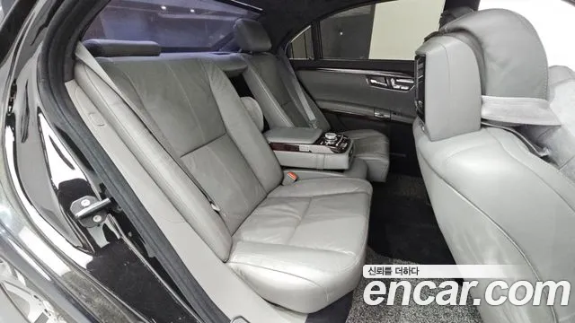 Mercedes-Benz S-Класс 2006 thumb 11