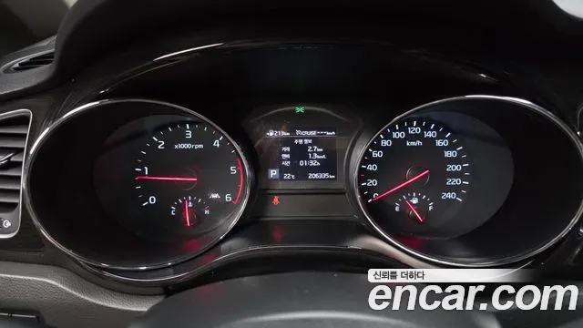 Kia Carnival 2018 thumb 8