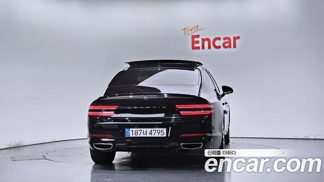 Genesis G80 2022 thumb 3