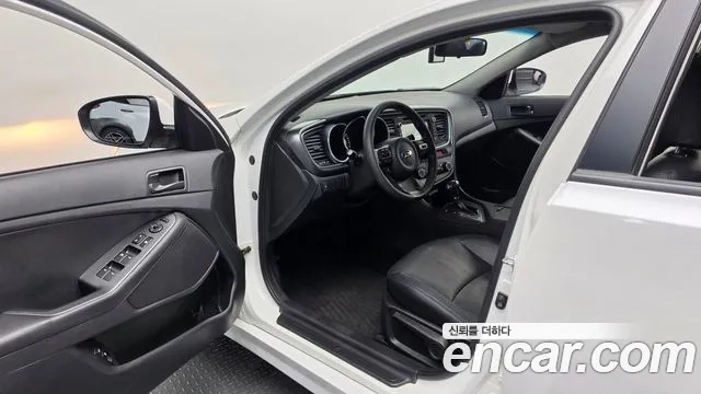 Kia K5 2014 thumb 10