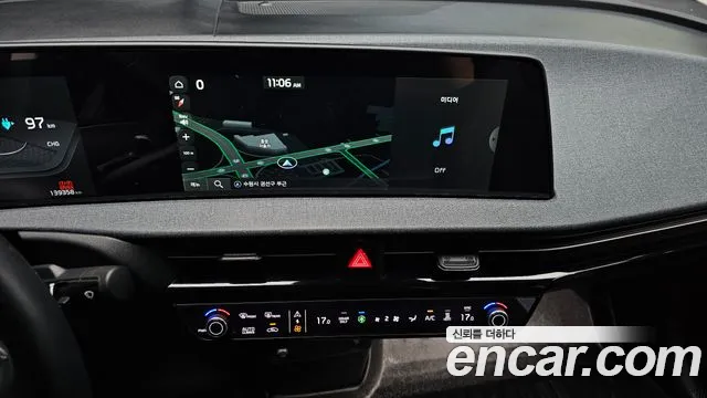 Kia EV6 2022 thumb 12