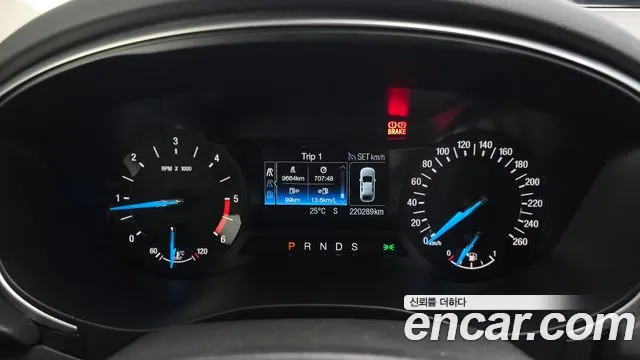 Ford Mondeo 2015 thumb 8