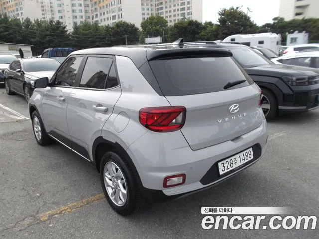 Hyundai Venue 2024 thumb 5