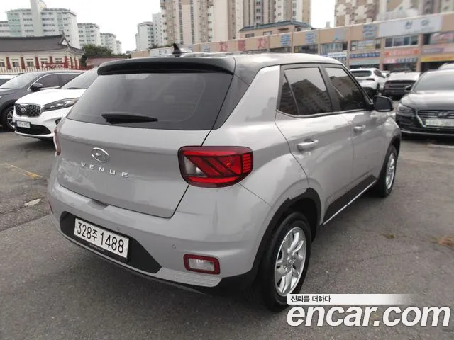 Hyundai Venue 2024 thumb 6