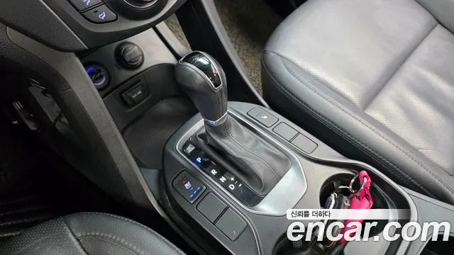 Hyundai Santa Fe 2012 thumb 9