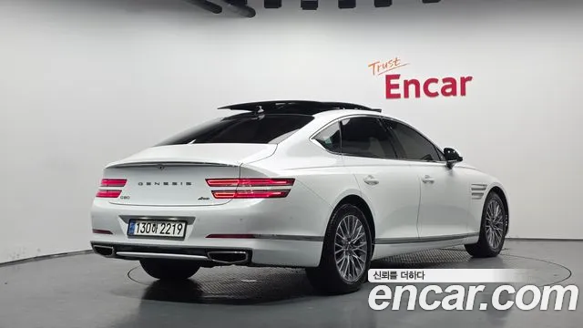 Genesis G80 2023 thumb 2