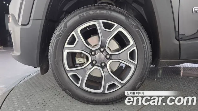 Jeep Renegade 2017 thumb 5