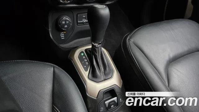 Jeep Renegade 2017 thumb 9