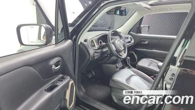 Jeep Renegade 2017 thumb 10