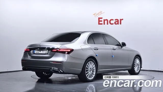 Mercedes-Benz E-Класс 2021 thumb 2