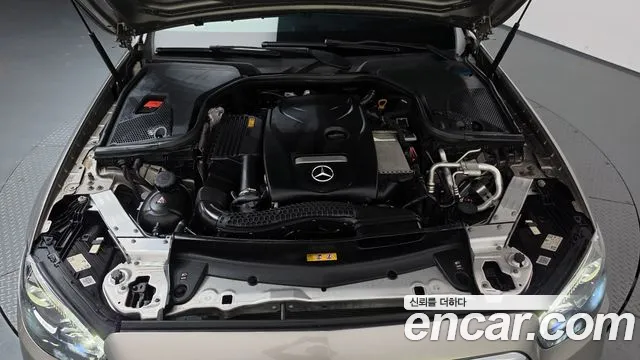 Mercedes-Benz E-Класс 2021 thumb 6