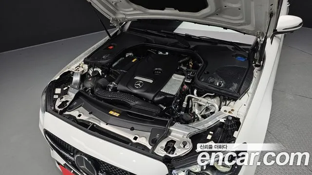 Mercedes-Benz E-Класс 2023 thumb 6