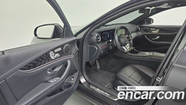 Mercedes-Benz E-Класс 2020 thumb 9