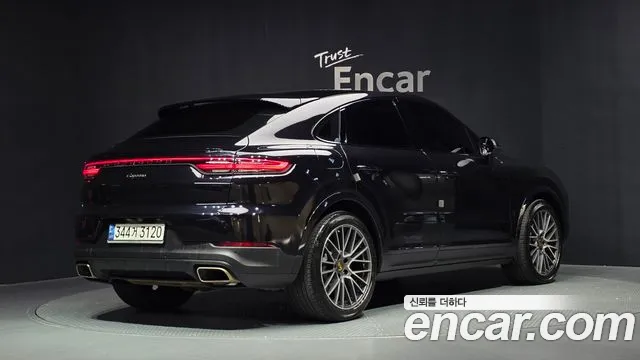 Porsche Cayenne 2021 thumb 2