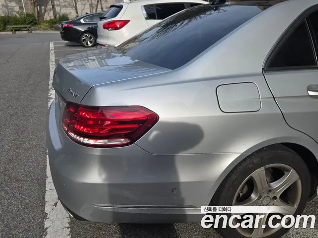 Mercedes-Benz E-Класс 2014 thumb 5