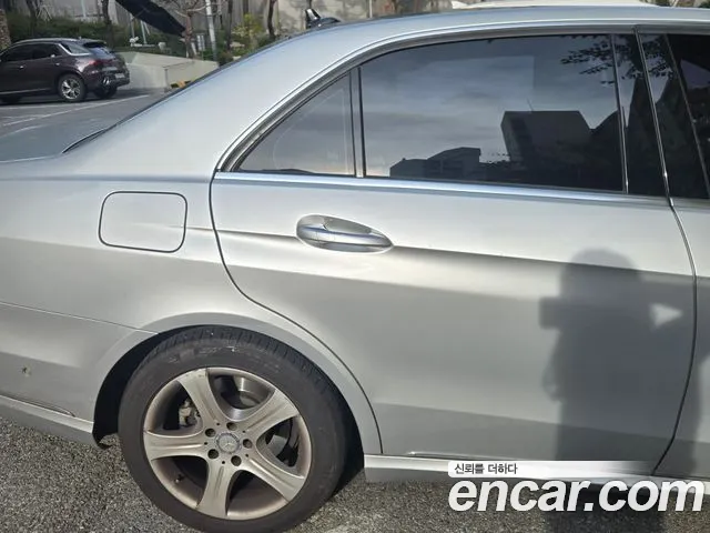 Mercedes-Benz E-Класс 2014 thumb 6