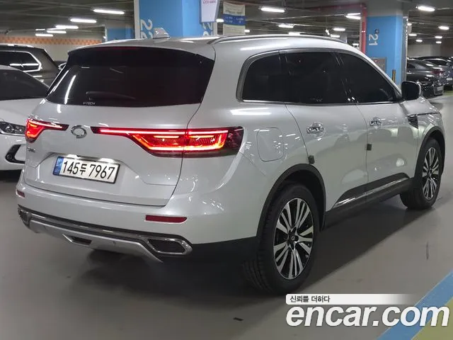 Renault-KoreaSamsung Koleos 2022 thumb 2
