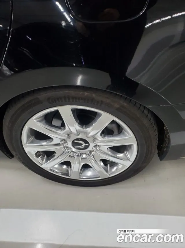Hyundai Equus 2010 thumb 5
