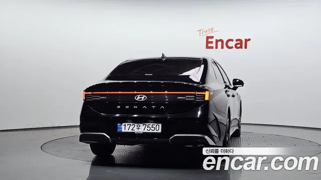 Hyundai Sonata 2025 thumb 4